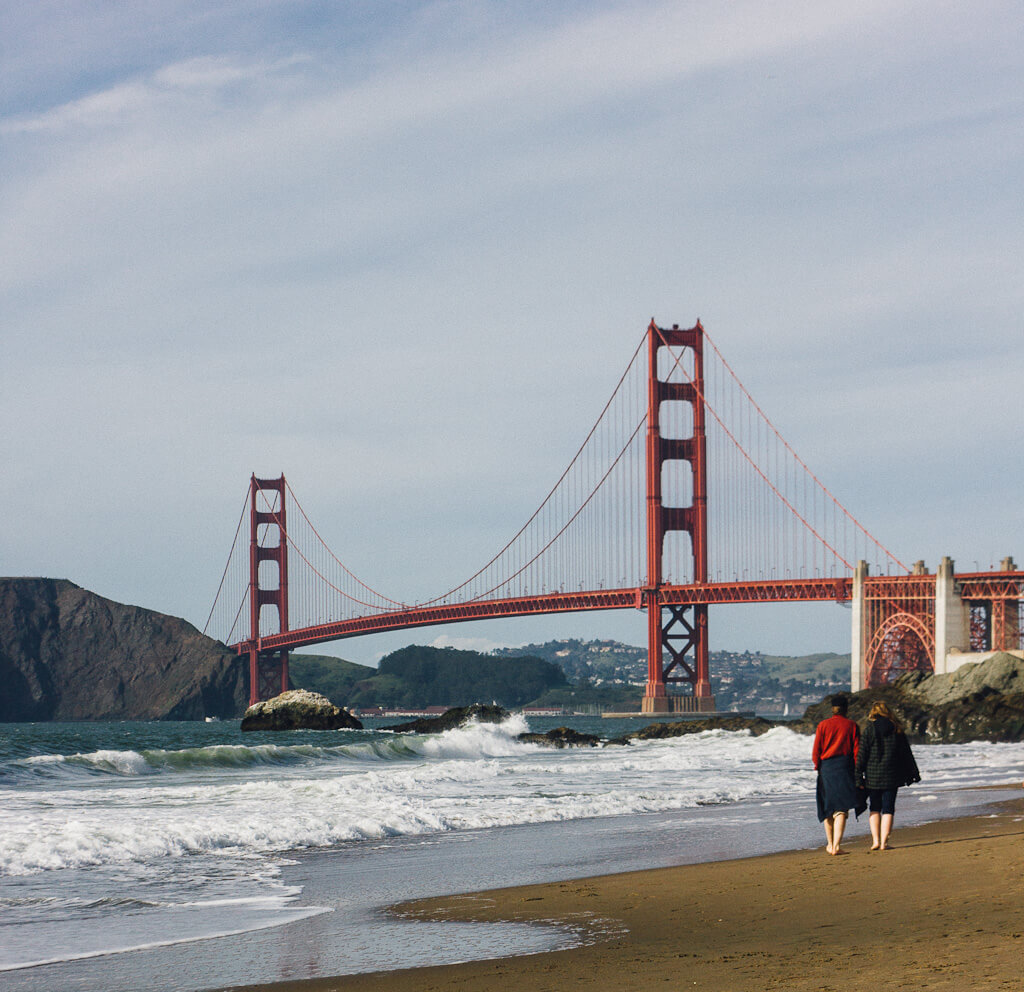 See the Golden gate bridge on a short layover in San Francisco, 5 hours layover in San Francisco