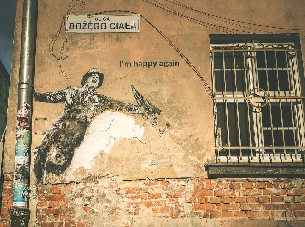 An offbeat guide to 3 days in Krakow, Poland. This is a famous mural in Krakow in the Jewish quarters.