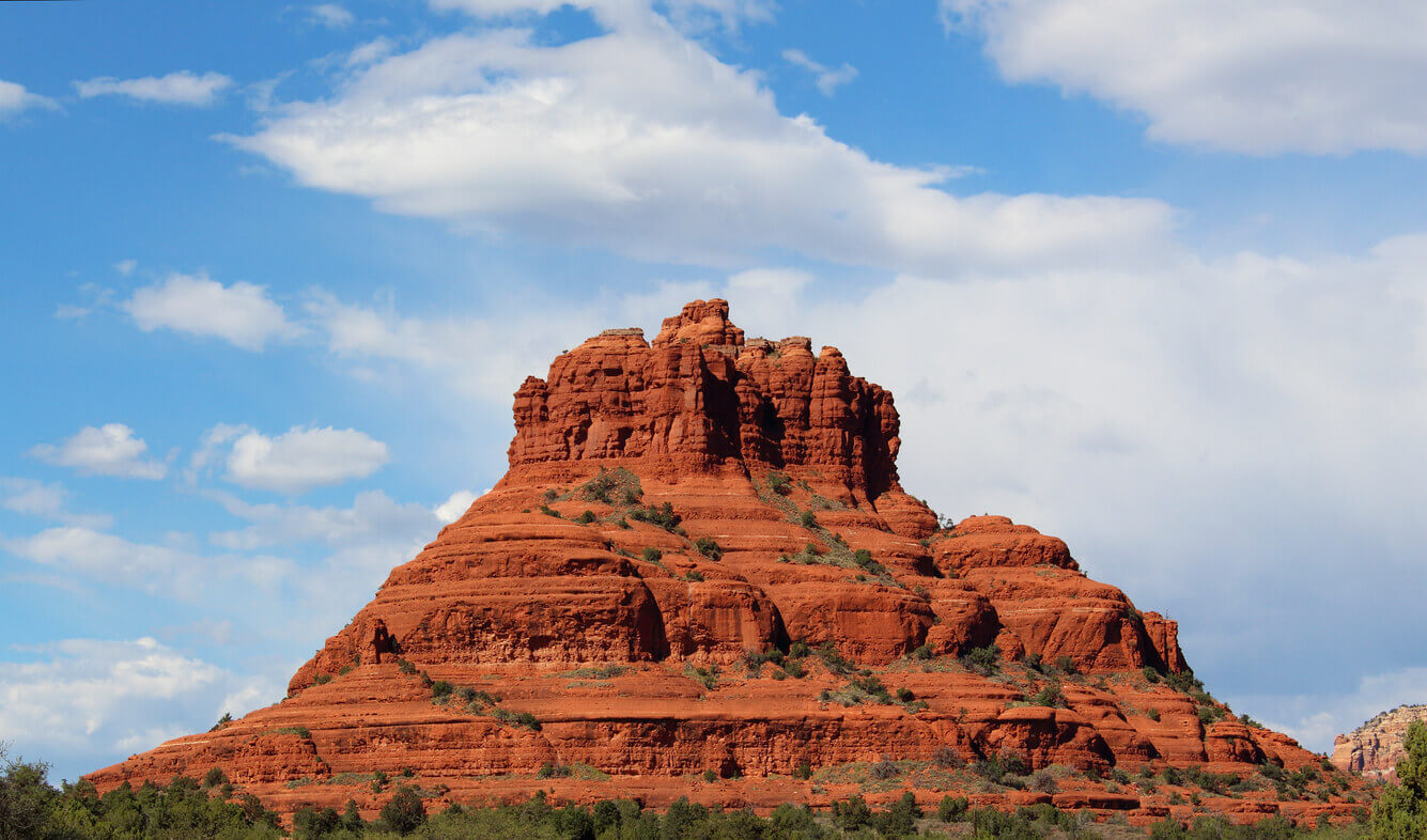 dog friendly guide to Sedona, dog friendly hikes in Sedona, bell Rock Trail
